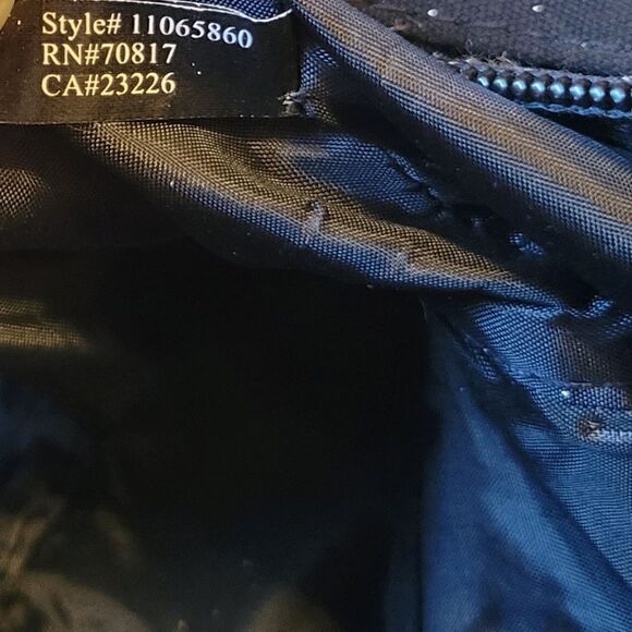 Victorias Secret Limited Edition Silver Glitter Weekender Tote Bag NWOT - Picture 14 of 15